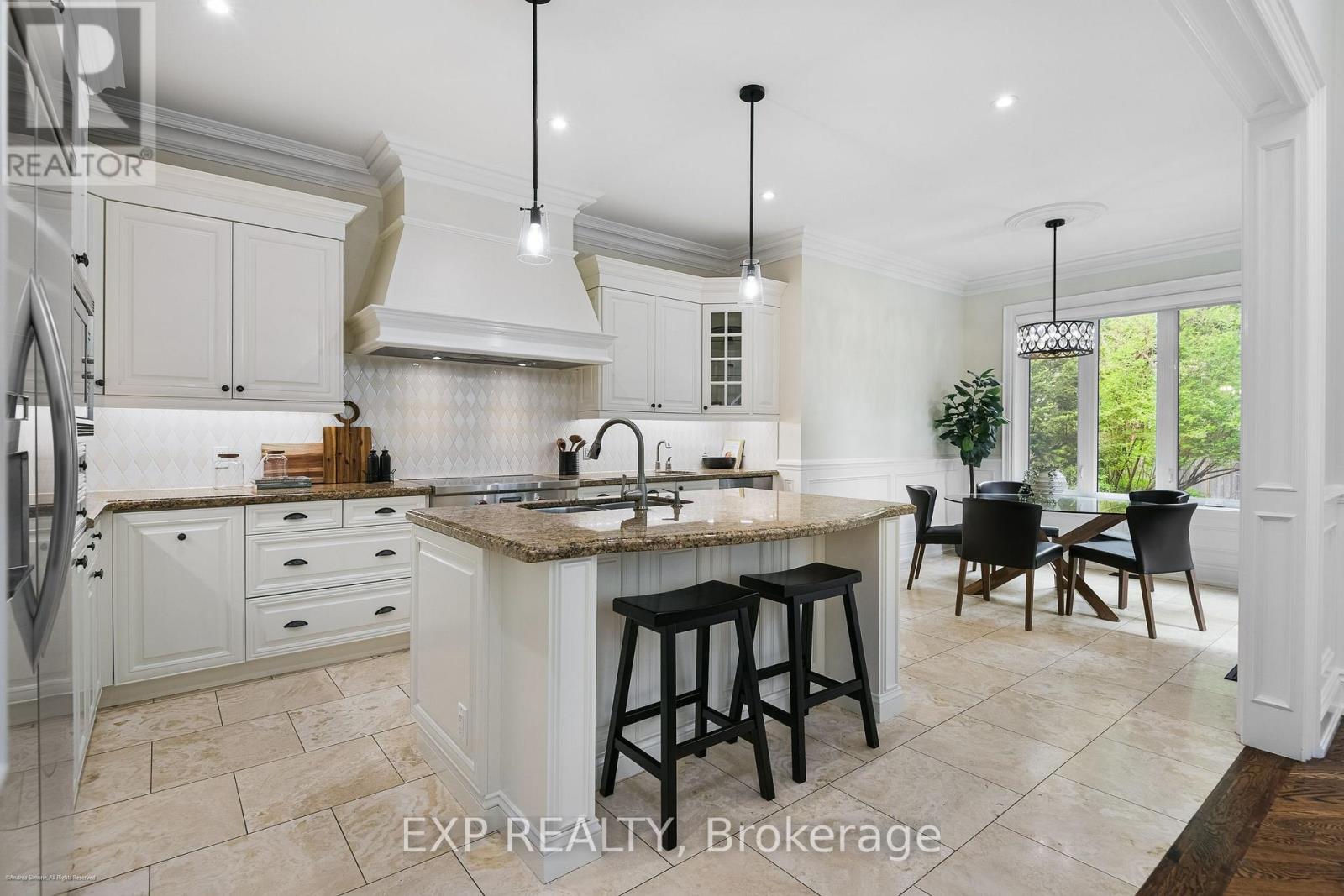 40 Hilldowntree Road, Toronto, Ontario  M9A 2Z8 - Photo 19 - W12158694