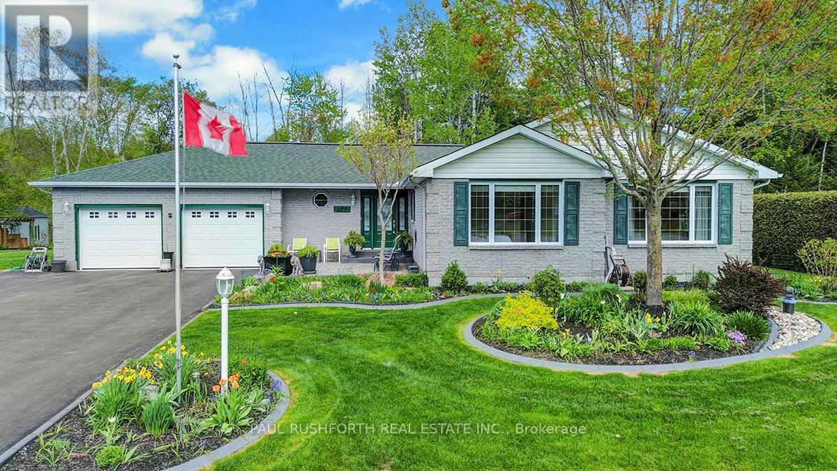 2720 PIERRETTE DRIVE, Ottawa, Ontario