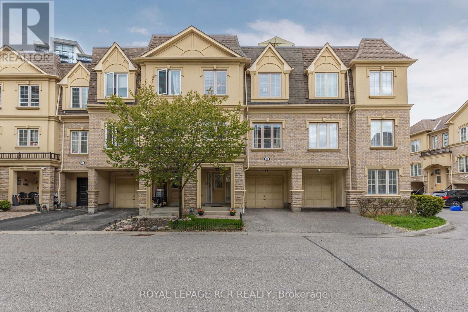 95 - 1250 ST. MARTINS DRIVE, Pickering, Ontario