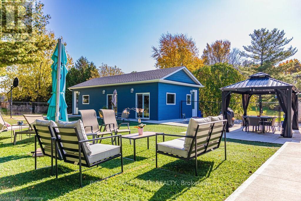 183 Sunnyridge Road, Hamilton (Jerseyville), Ontario  L0R 1R0 - Photo 4 - X12158667