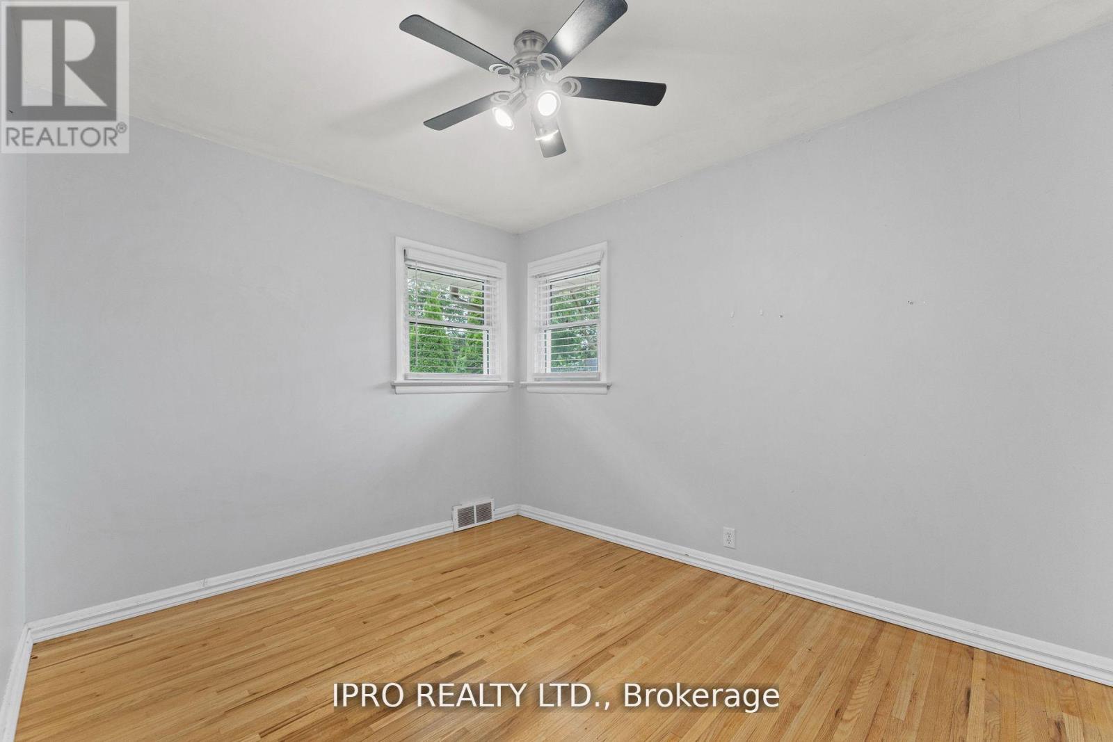 2504 Askin Avenue, Windsor, Ontario  N9E 3H7 - Photo 22 - X12158677