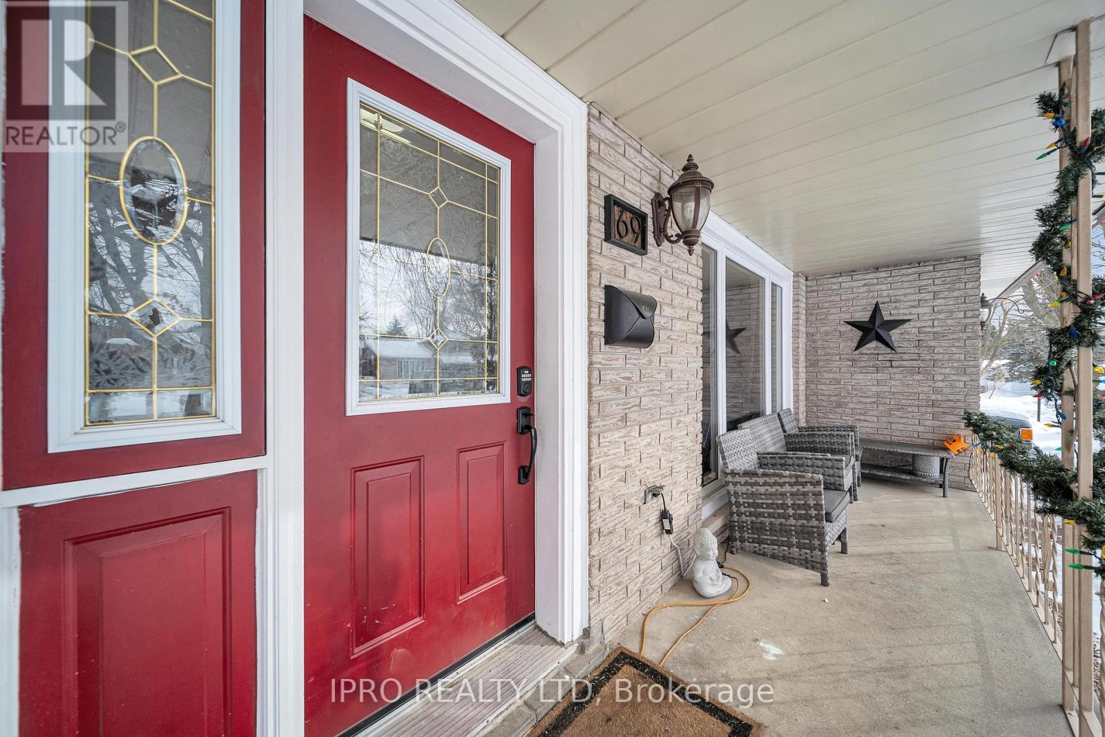 69 Rhonda Road S, Guelph (Willow West/sugarbush/west Acres), Ontario  N1H 6H3 - Photo 2 - X12158687