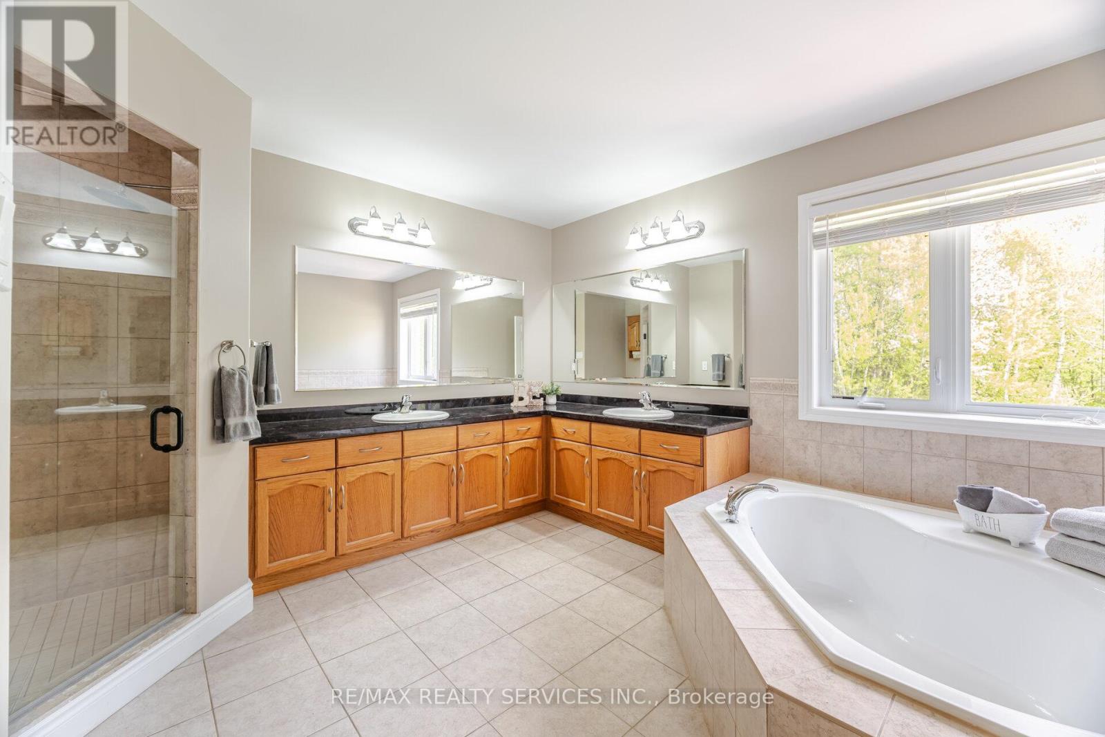 24 Brookhaven Crescent, East Garafraxa, Ontario  L9W 7L9 - Photo 24 - X12158734