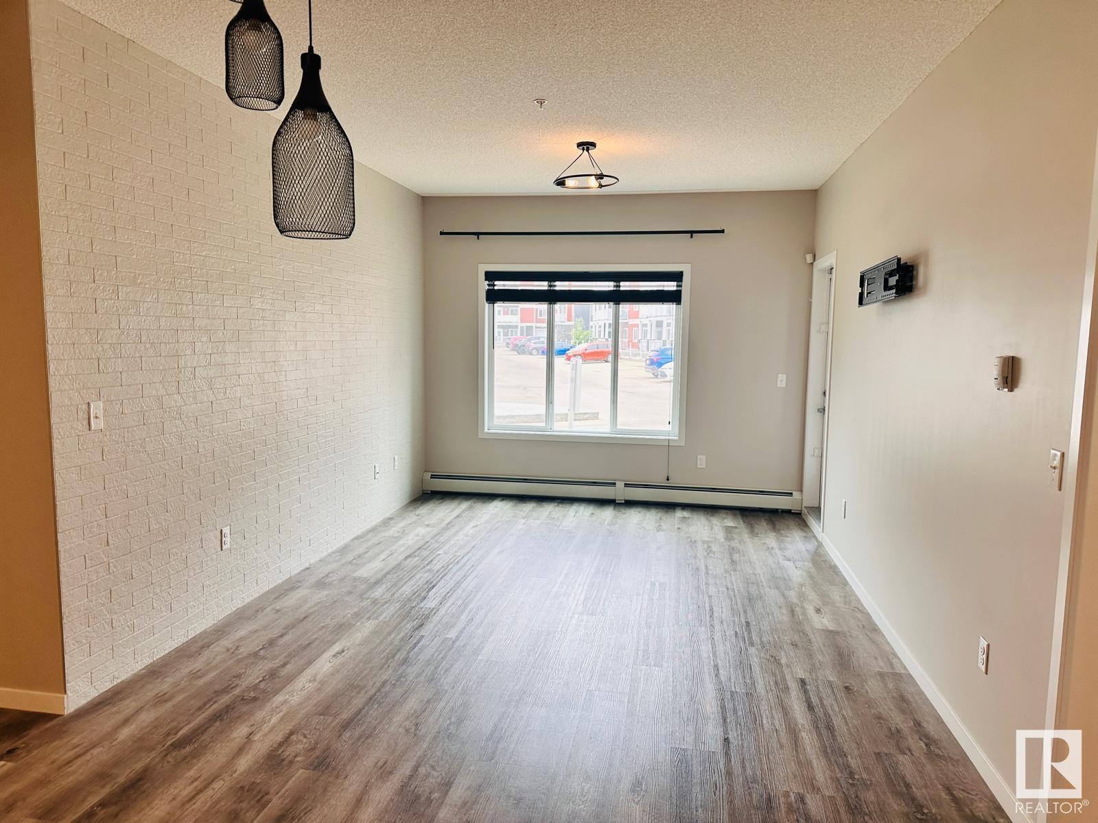 Property at #147 1818 RUTHERFORD RD SW image 5