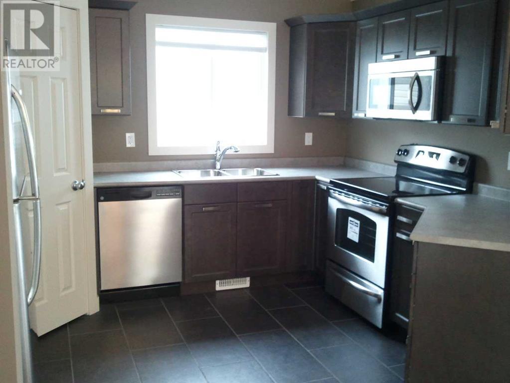 Property at 7414 115A Street image 4