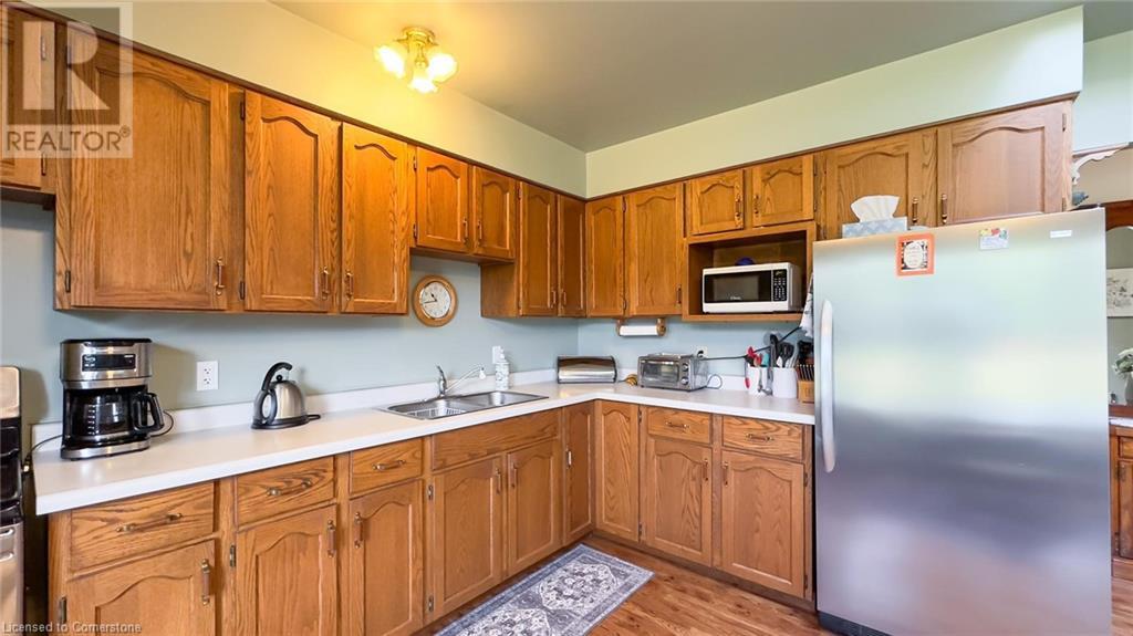 Photo 9 of 44 for 73034 Claudette Drive