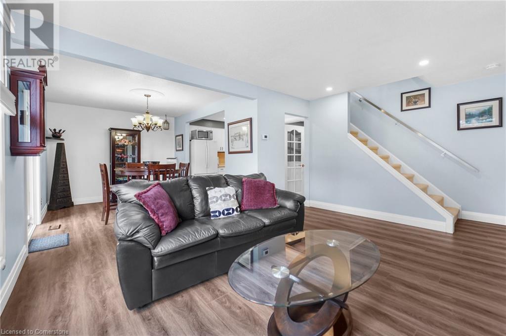 965 Francis Road Unit# 2, Burlington, Ontario  L7T 3Z1 - Photo 6 - 40723257