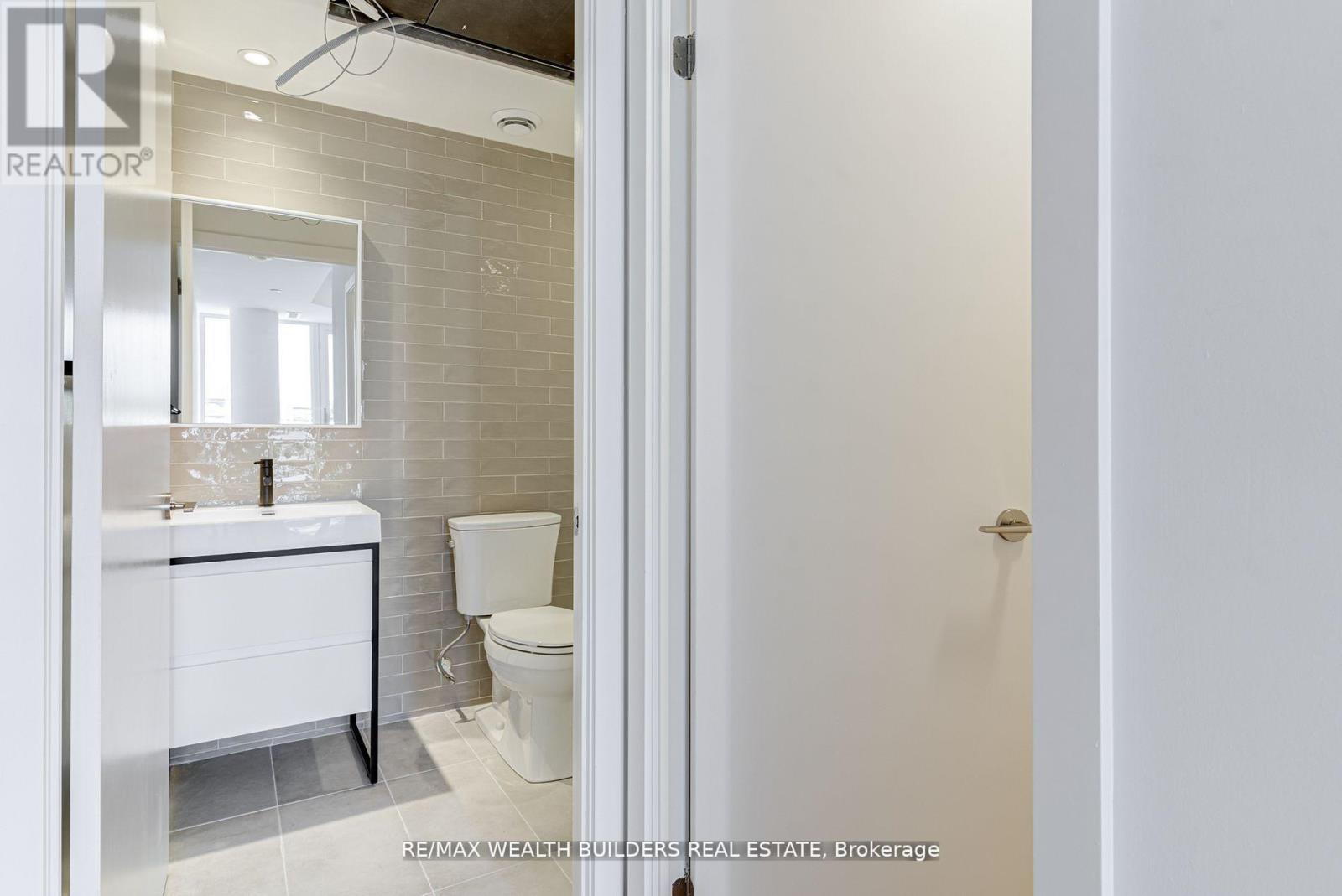 627 - 150 Logan Avenue, Toronto (South Riverdale), Ontario  M4M 0E4 - Photo 16 - E12144736