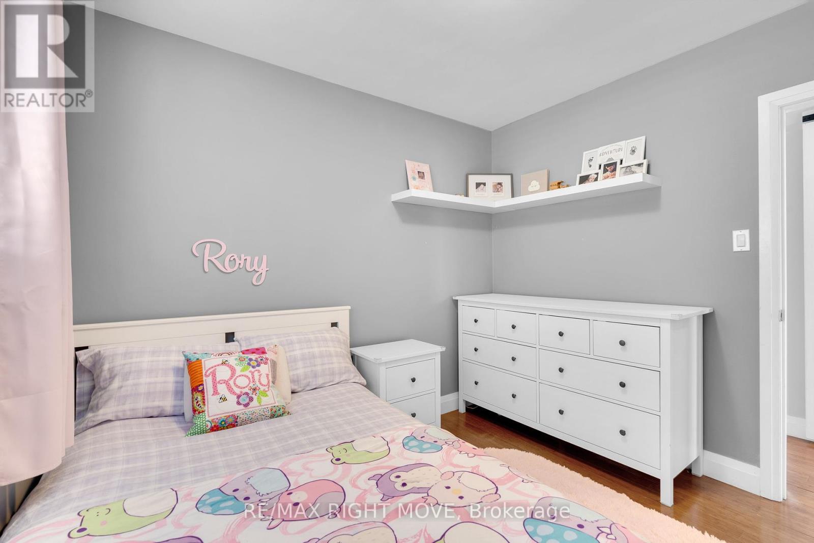 88 Rose Street, Barrie, Ontario  L4M 2T2 - Photo 21 - S12146328
