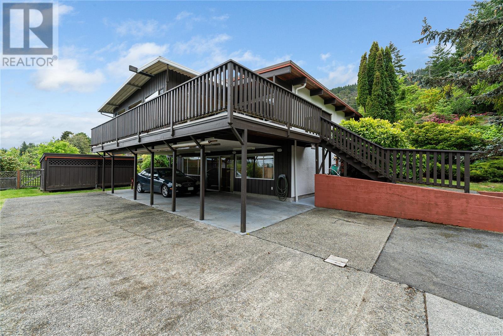 Property at 421 Battie Dr image 4