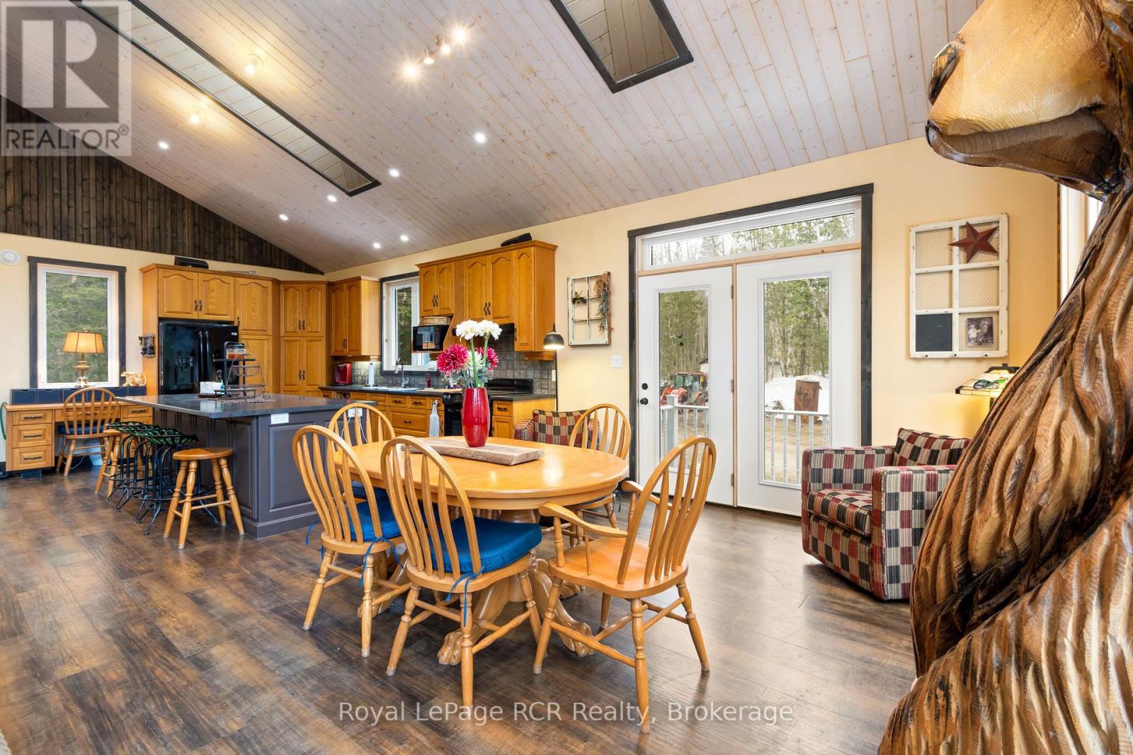 19 Redgate Rd Road E, South Bruce Peninsula, Ontario  N0H 2T0 - Photo 15 - X12037340