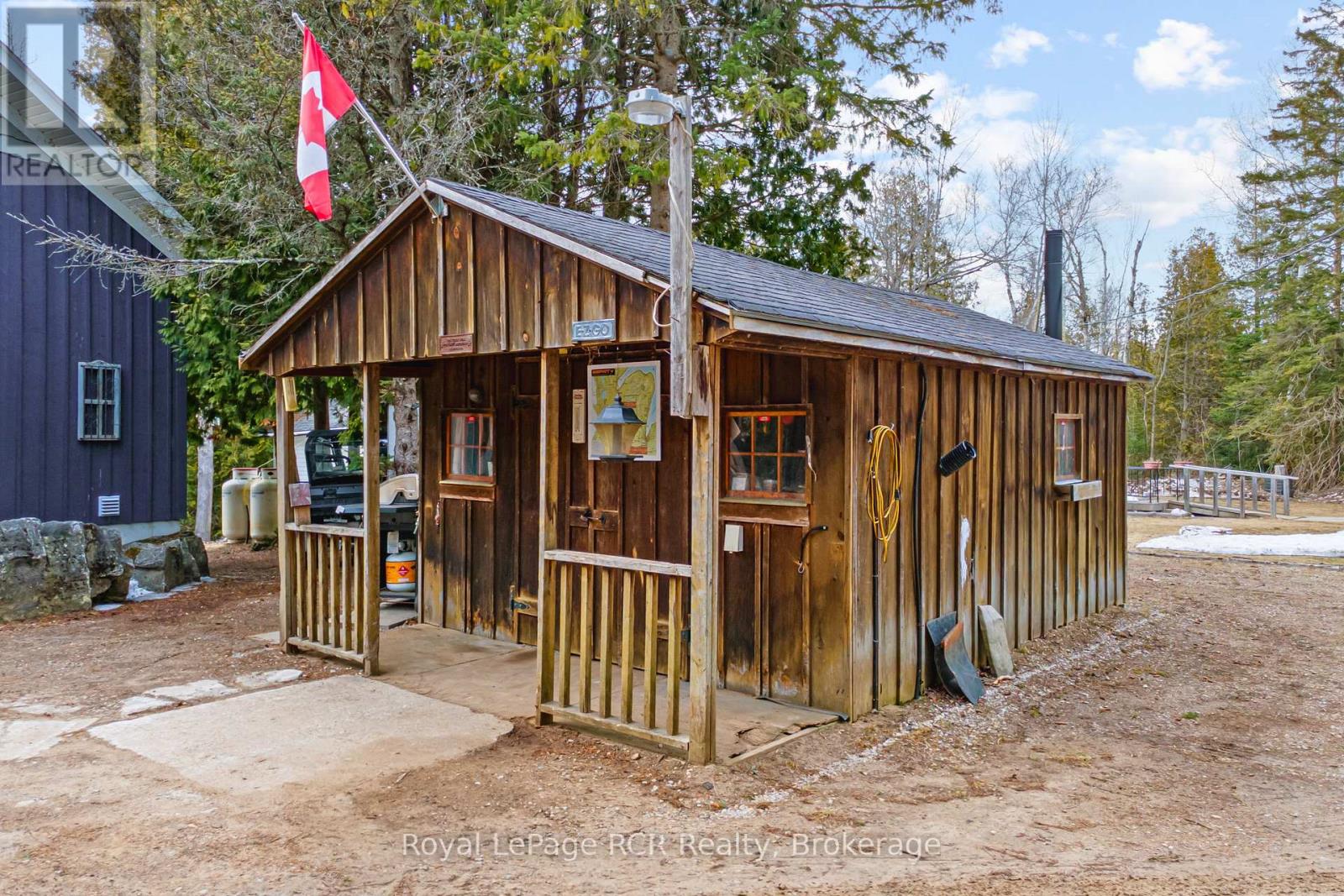 19 Redgate Rd Road E, South Bruce Peninsula, Ontario  N0H 2T0 - Photo 7 - X12037340