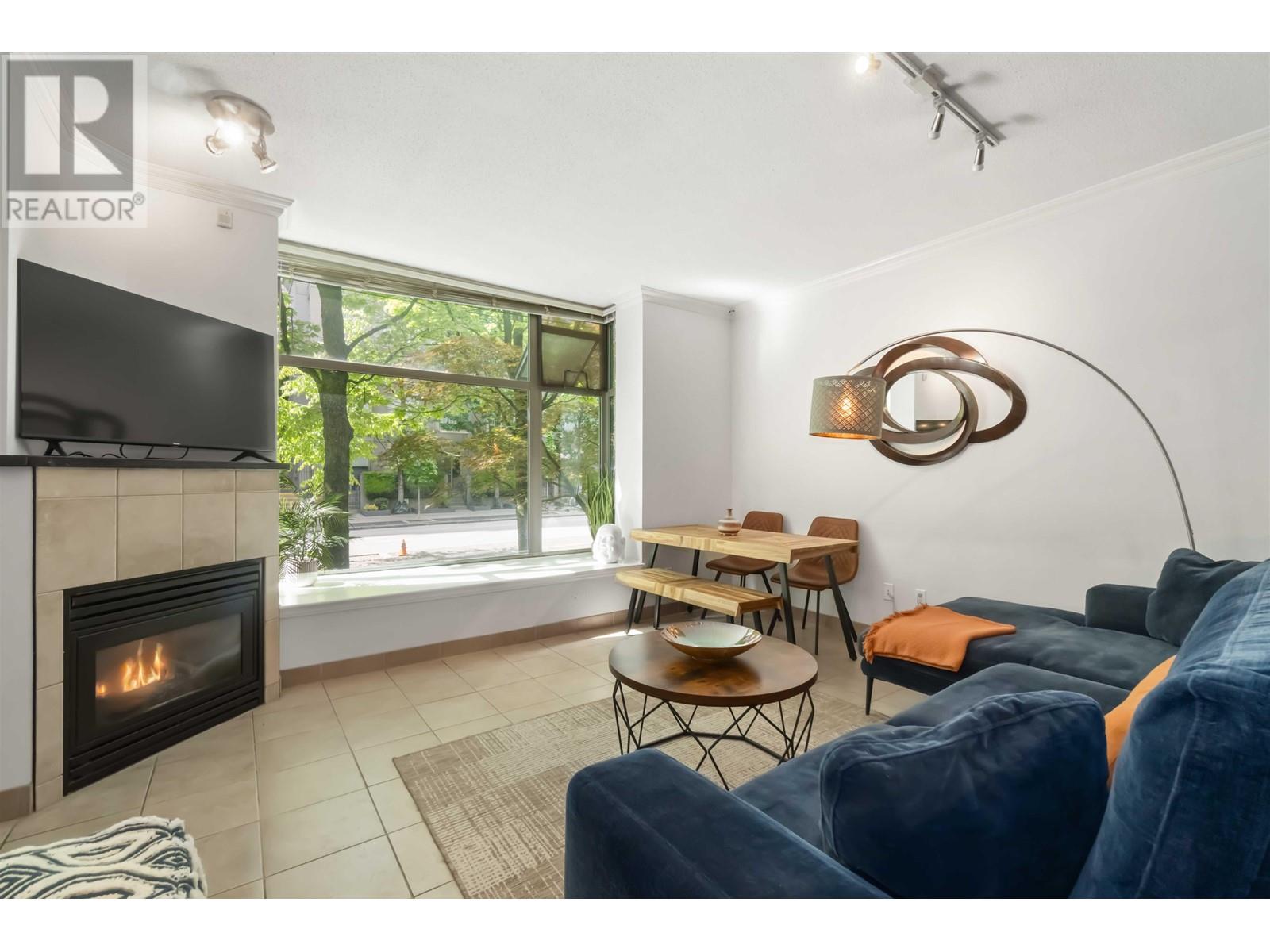 956 Richards Street, Vancouver, British Columbia  V6B 6P6 - Photo 4 - R3004226