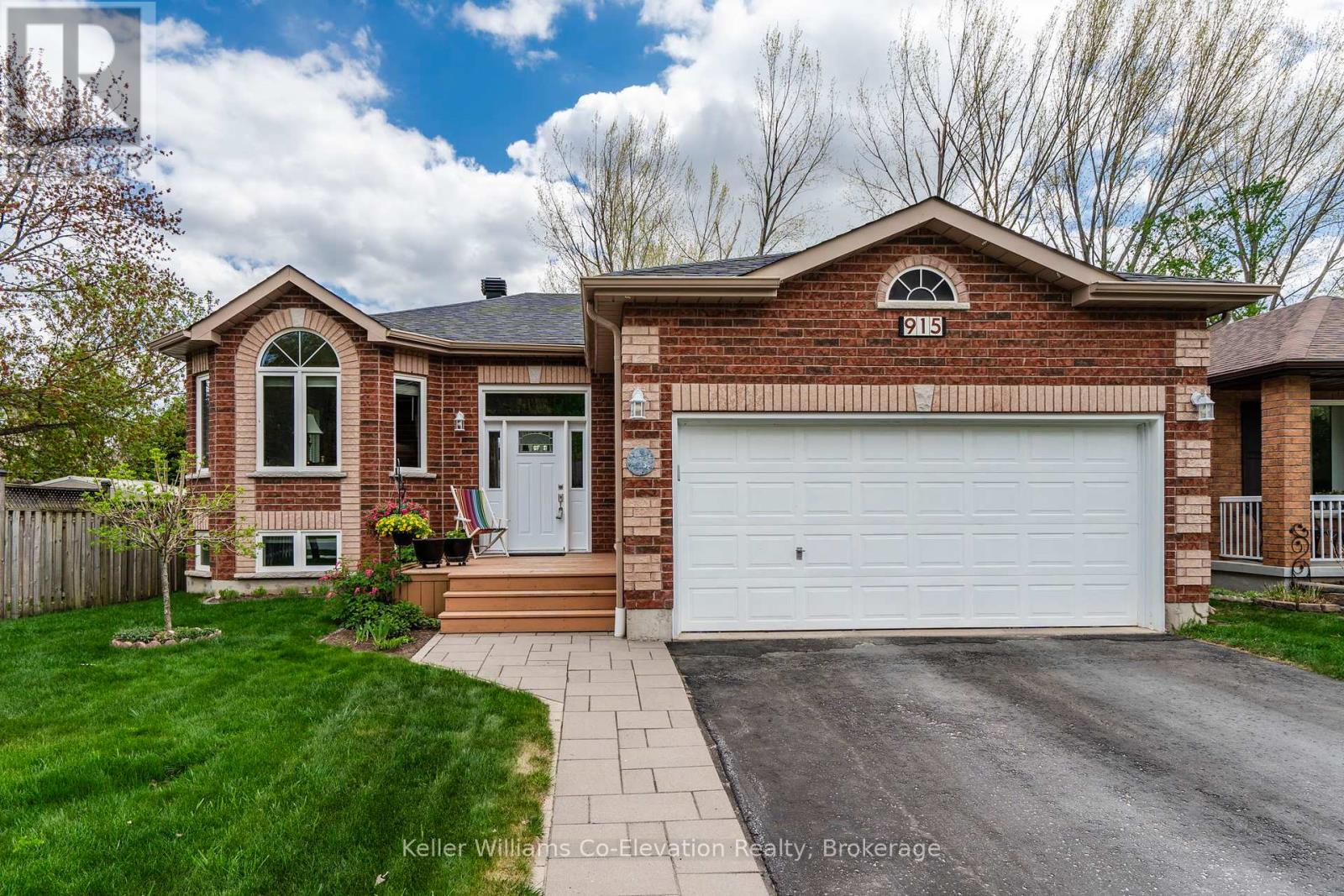 Property at 915 OTTAWA STREET N image 2