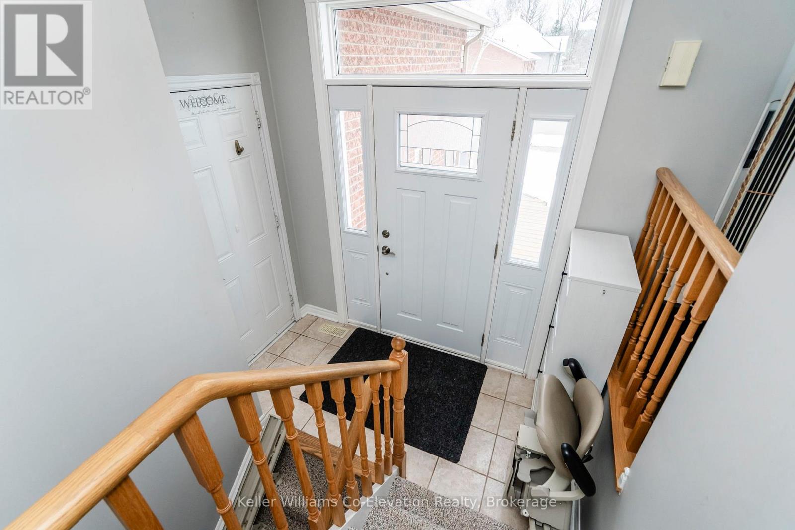 Property at 915 OTTAWA STREET N image 4