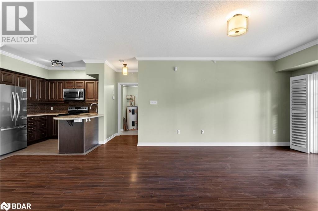 39 Ferndale Drive S Unit# 106, Barrie, Ontario  L4N 5T5 - Photo 8 - 40730190