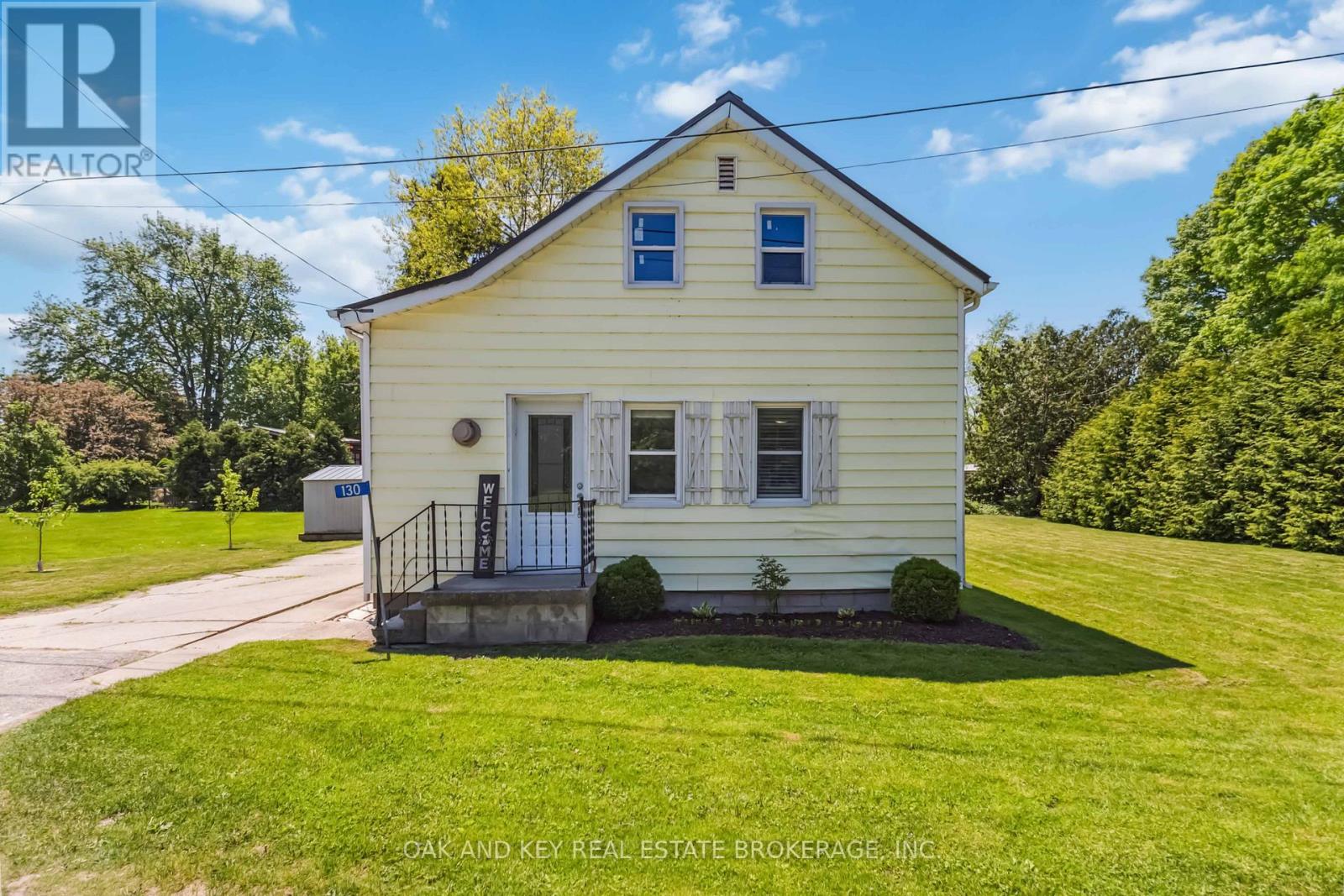 130 Wellington Street, Southwest Middlesex (Wardsville), Ontario  N0L 2N0 - Photo 2 - X12158902