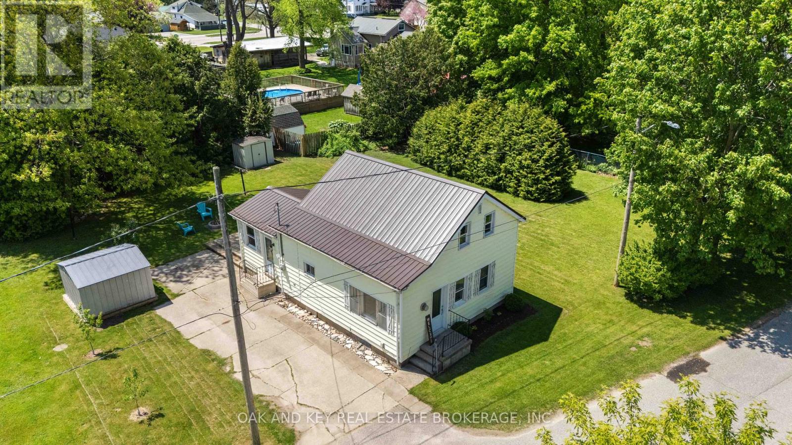 130 Wellington Street, Southwest Middlesex (Wardsville), Ontario  N0L 2N0 - Photo 45 - X12158902
