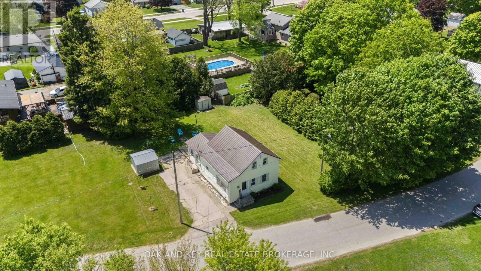 130 Wellington Street, Southwest Middlesex (Wardsville), Ontario  N0L 2N0 - Photo 46 - X12158902