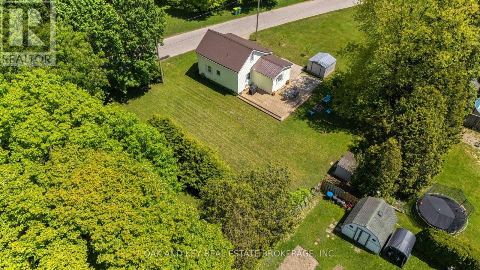 130 Wellington Street, Southwest Middlesex (Wardsville), Ontario  N0L 2N0 - Photo 48 - X12158902