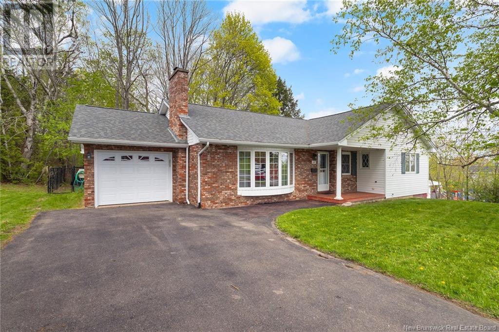 Property at 727 Windsor Street image 1