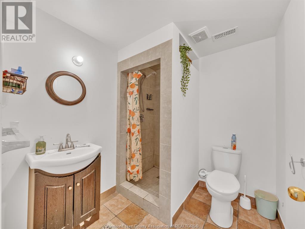 3186 Seville, Windsor, Ontario  N8N 0A4 - Photo 19 - 25012495