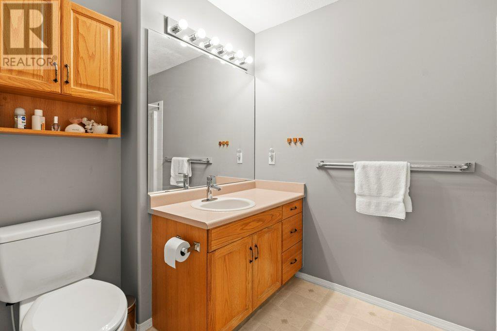 Property at 2675 Pine Avenue Unit# 14 image 2