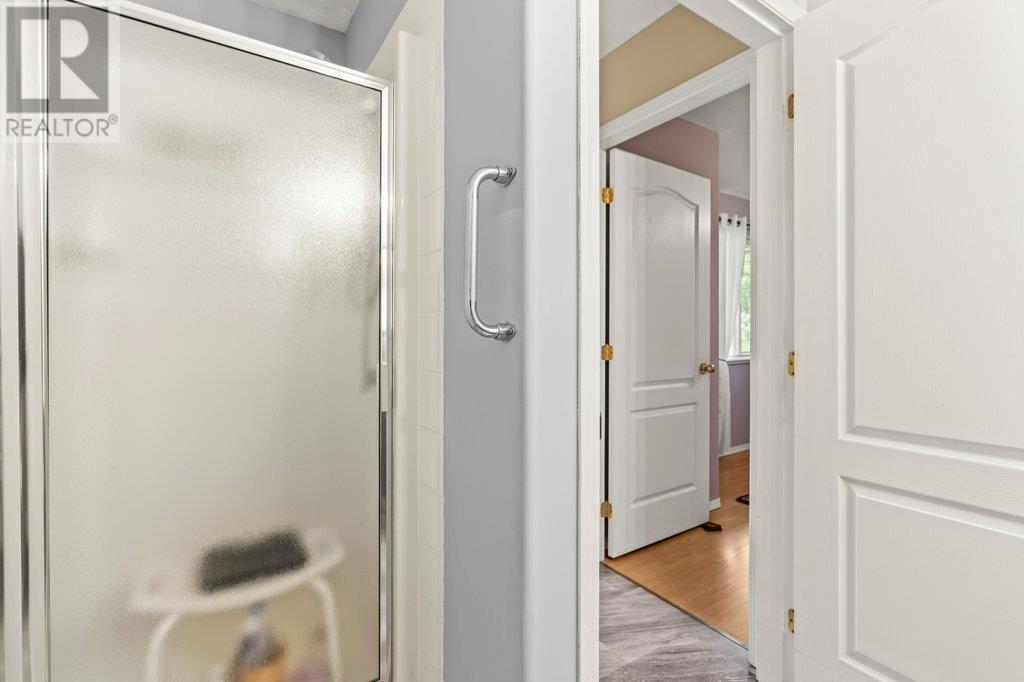 2675 Pine Avenue Unit# 14, Lumby, British Columbia  V0E 2G5 - Photo 26 - 10347961