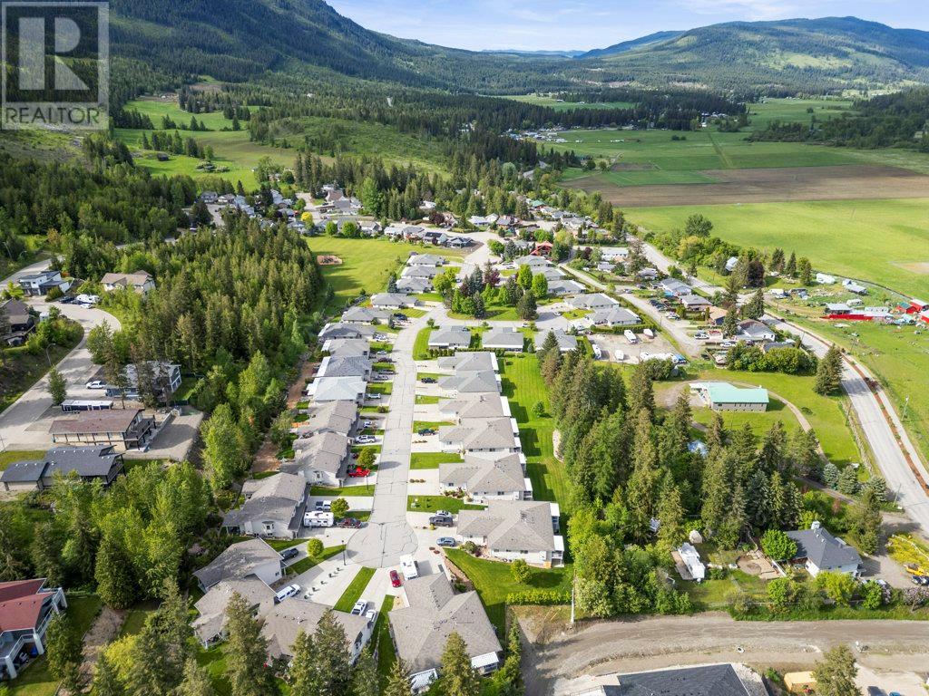 2675 Pine Avenue Unit# 14, Lumby, British Columbia  V0E 2G5 - Photo 55 - 10347961