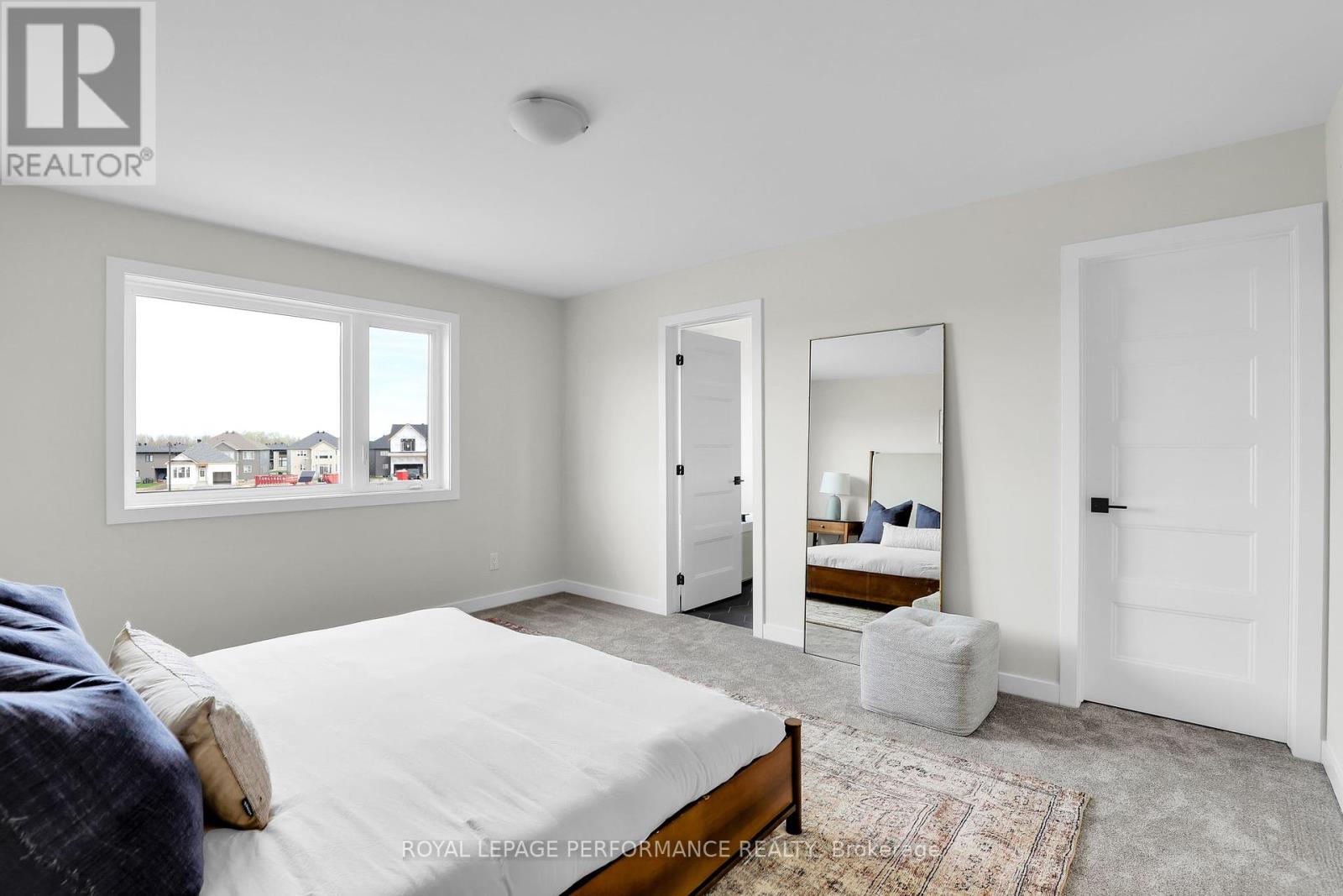 556 Paakanaak Avenue, Ottawa, Ontario  K1X 0H4 - Photo 23 - X12159121