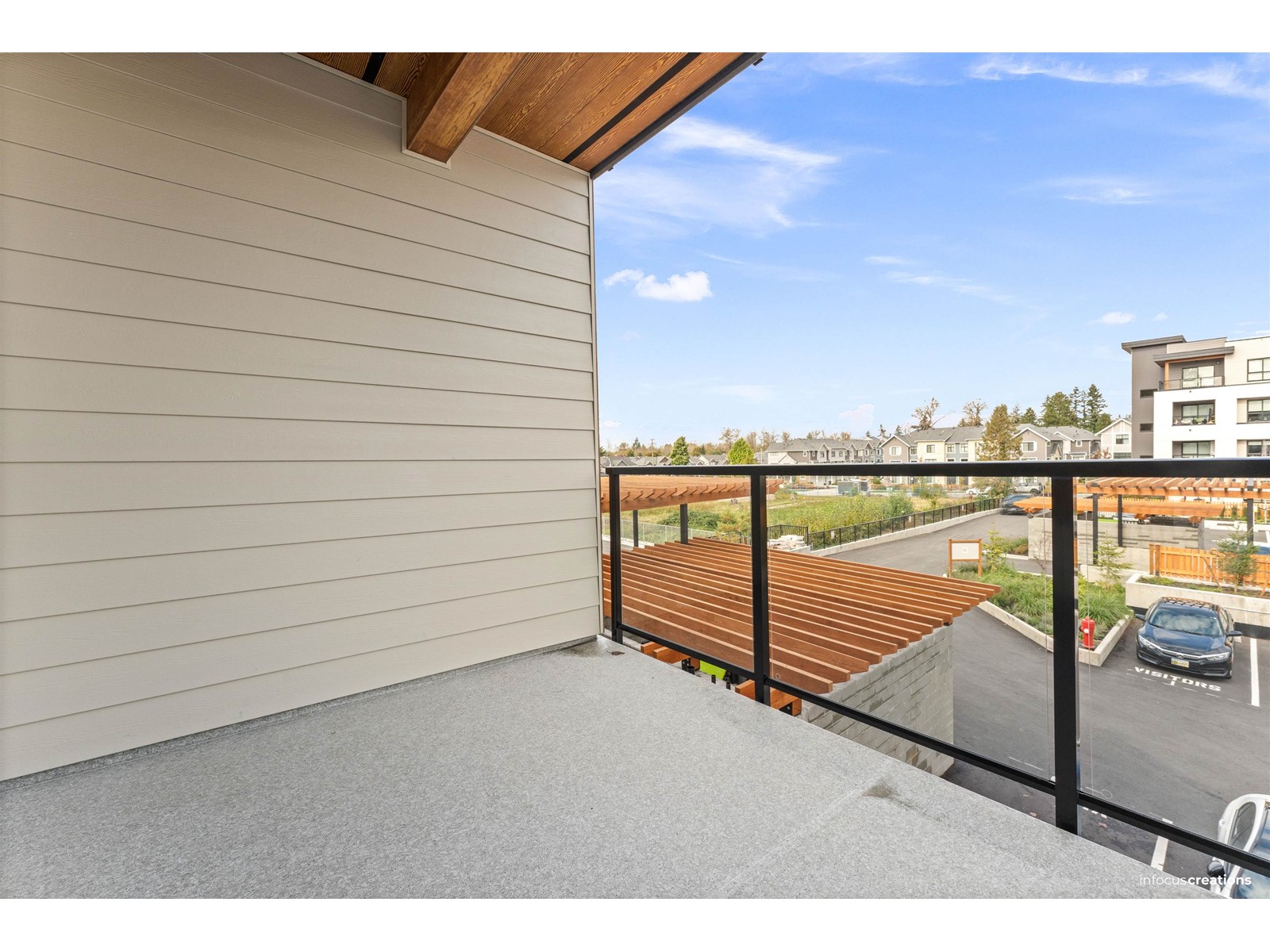 215 20286 72B AVENUE, Langley real estate listing R3000342 for sale