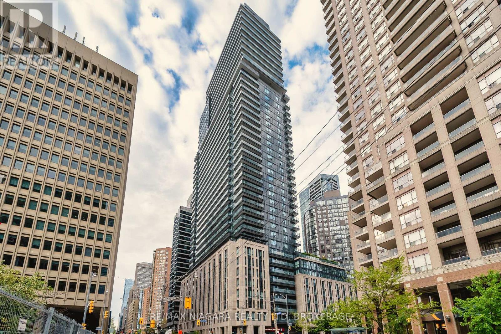 2109 - 955 Bay Street, Toronto, Ontario  M5S 0C6 - Photo 1 - C12158940