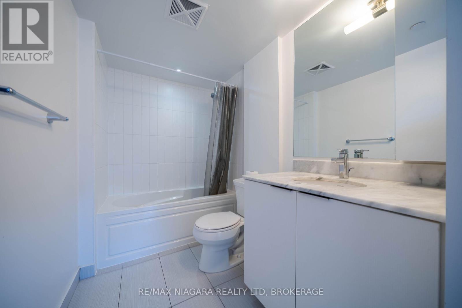 2109 - 955 Bay Street, Toronto, Ontario  M5S 0C6 - Photo 15 - C12158940