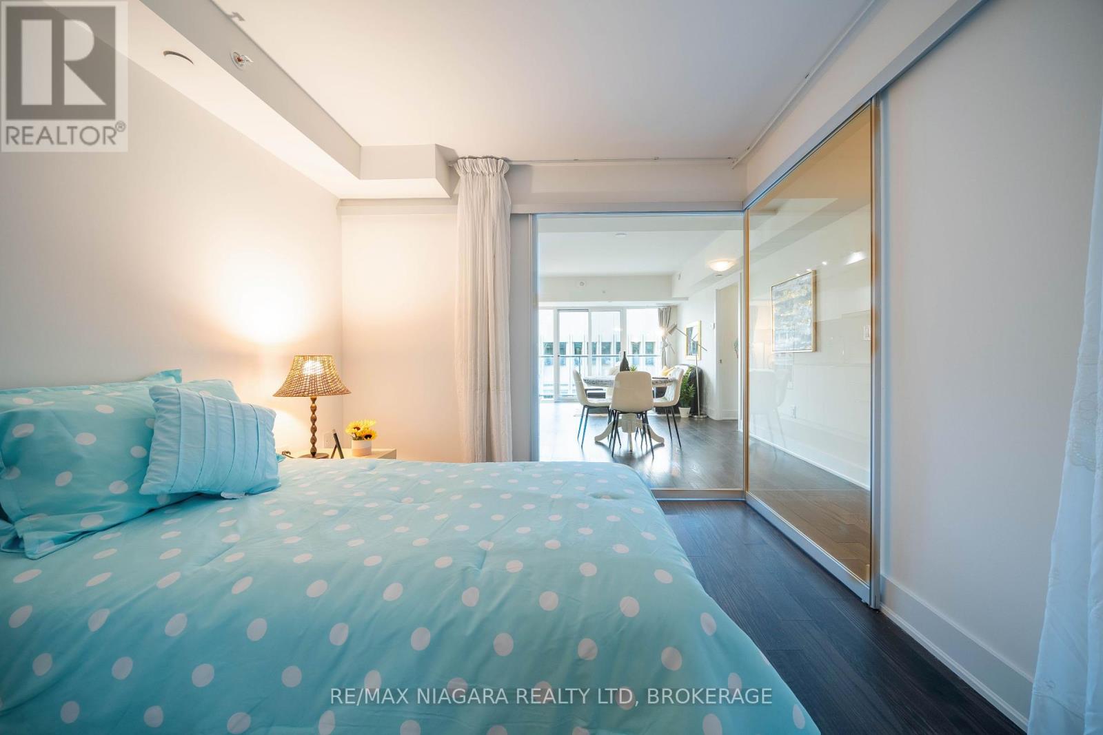 2109 - 955 Bay Street, Toronto, Ontario  M5S 0C6 - Photo 19 - C12158940