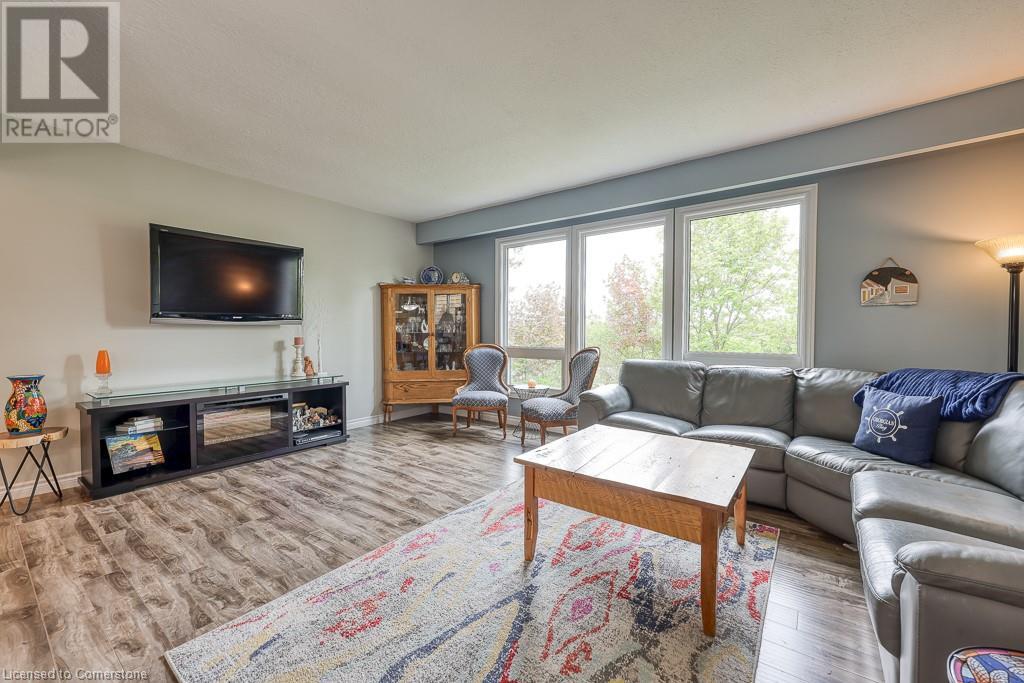 18 Charnwood Court, Kitchener, Ontario  N2N 1L3 - Photo 14 - 40729318