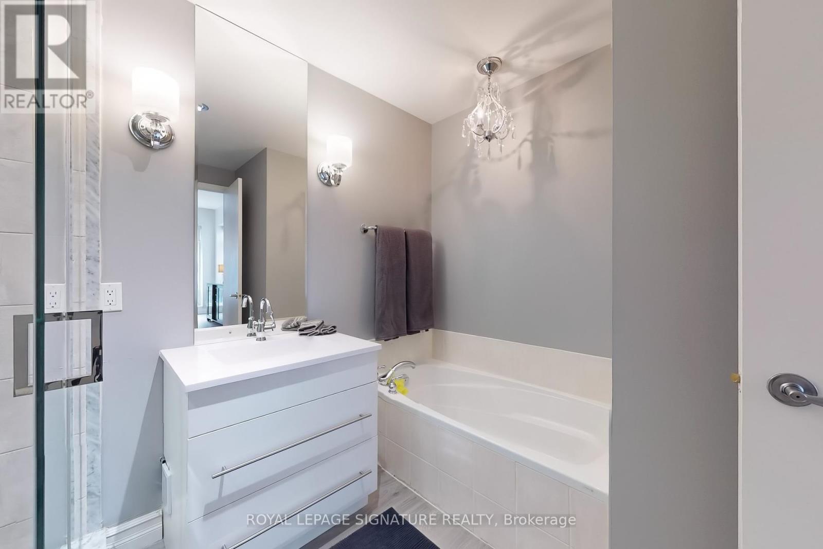 102e Upper - 500 Queens Quay W, Toronto, Ontario  M5V 3K8 - Photo 15 - C12158764