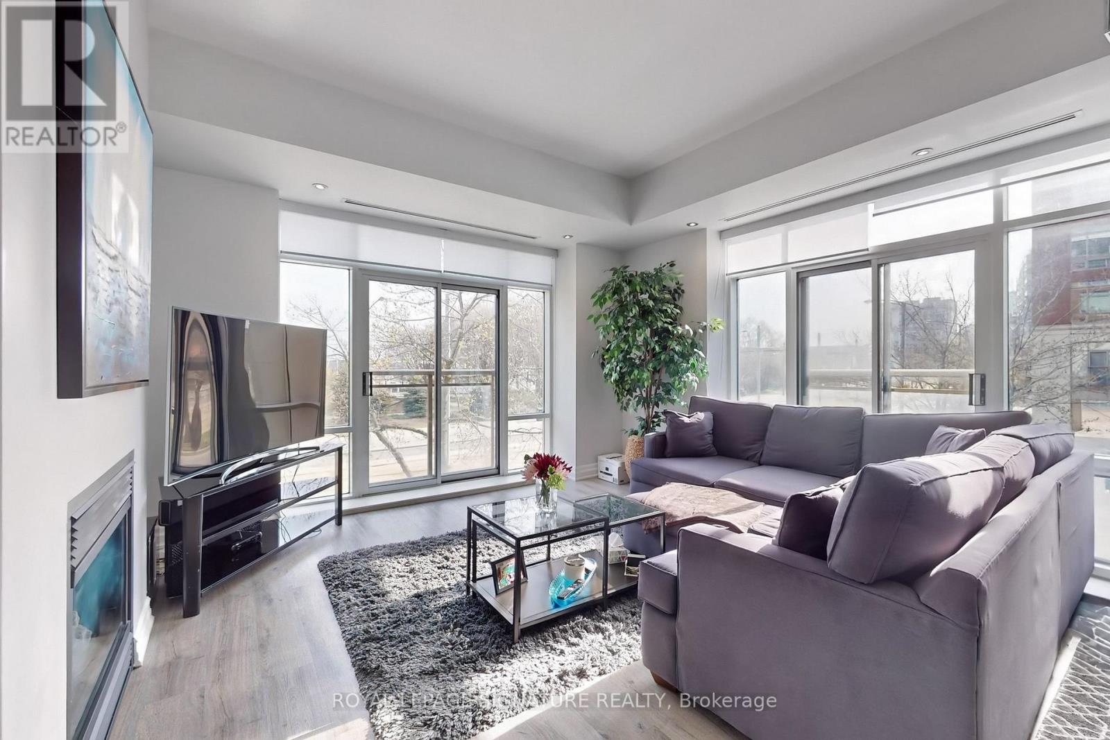 102e Upper - 500 Queens Quay W, Toronto, Ontario  M5V 3K8 - Photo 7 - C12158764