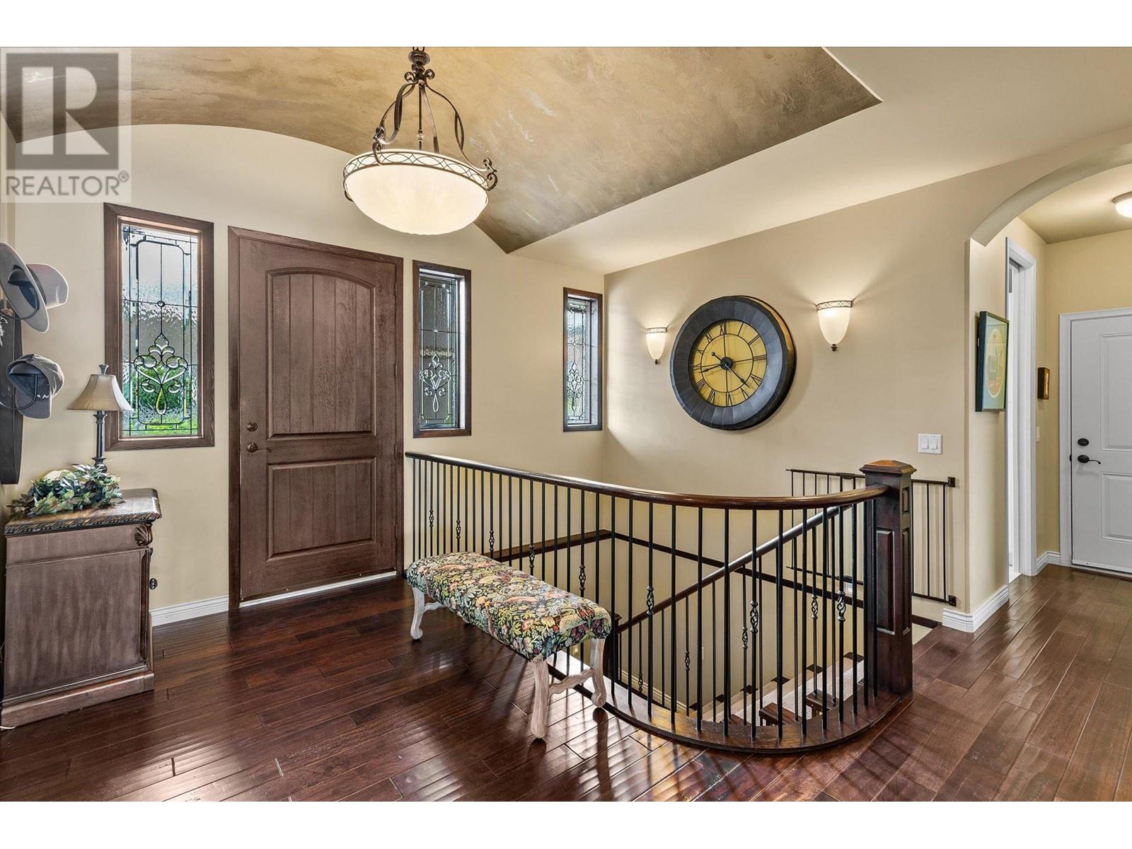 3935 Harding Road, West Kelowna, British Columbia  V4T 2J9 - Photo 4 - 10346877