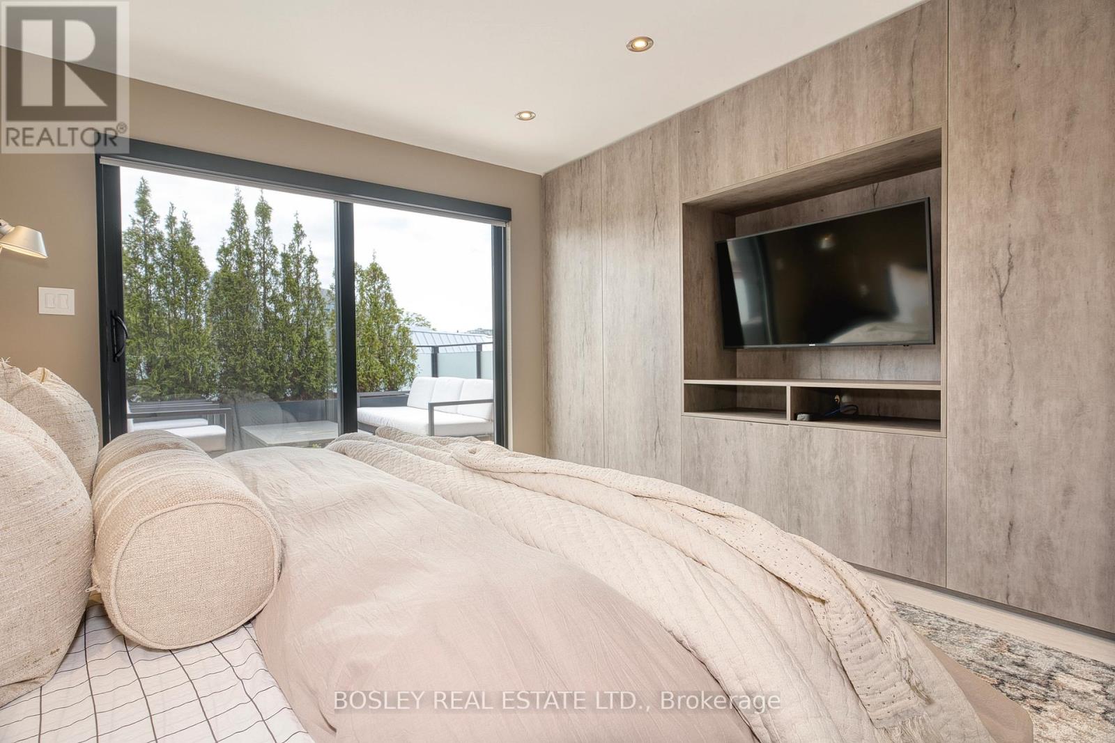 189 Argyle Street, Toronto (Little Portugal), Ontario  M6J 1P5 - Photo 25 - C12158866
