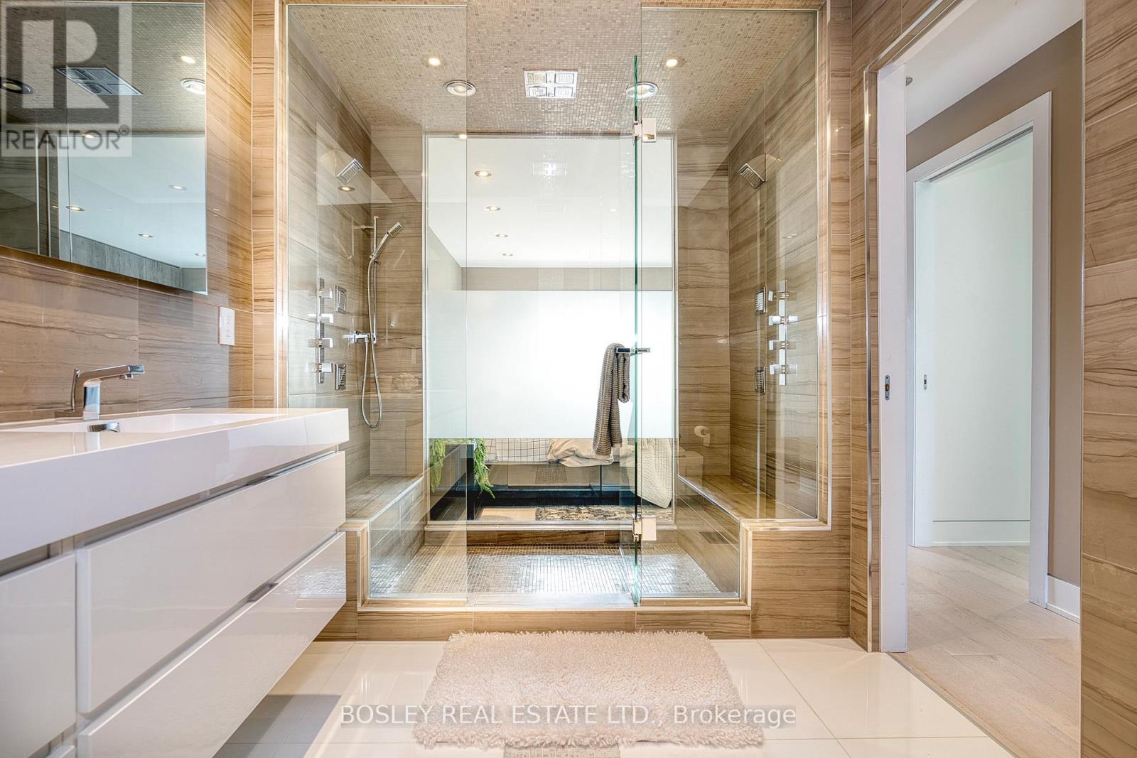 189 Argyle Street, Toronto, Ontario  M6J 1P5 - Photo 32 - C12158866