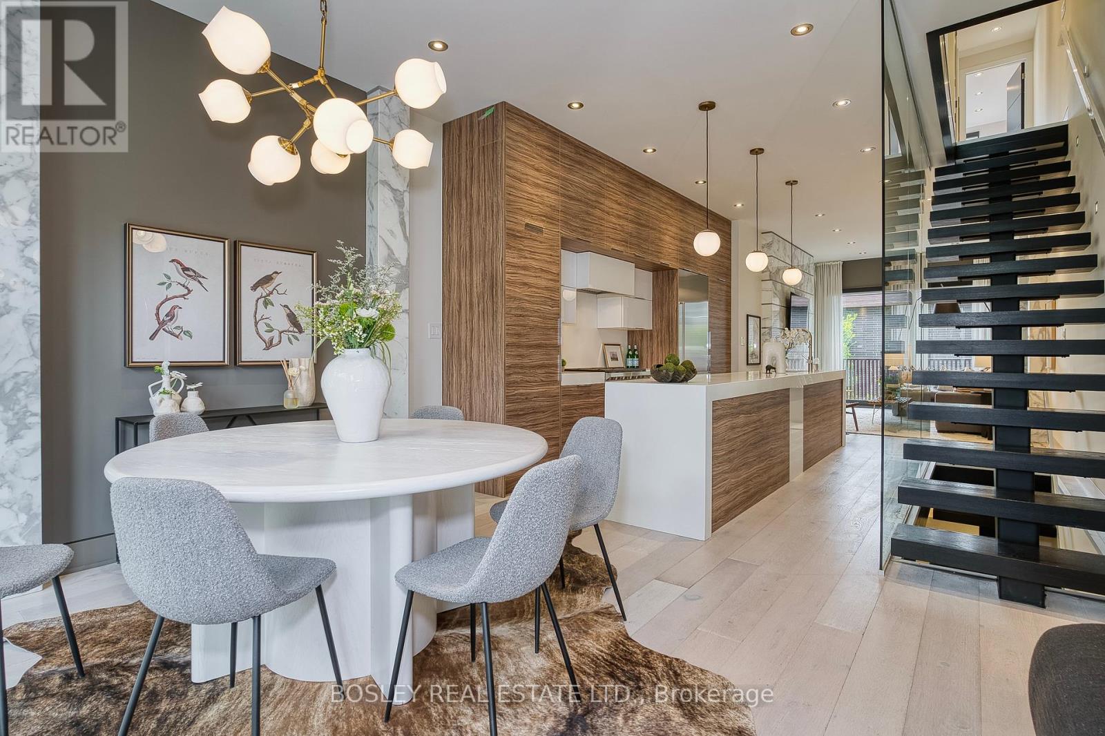 189 Argyle Street, Toronto, Ontario  M6J 1P5 - Photo 4 - C12158866