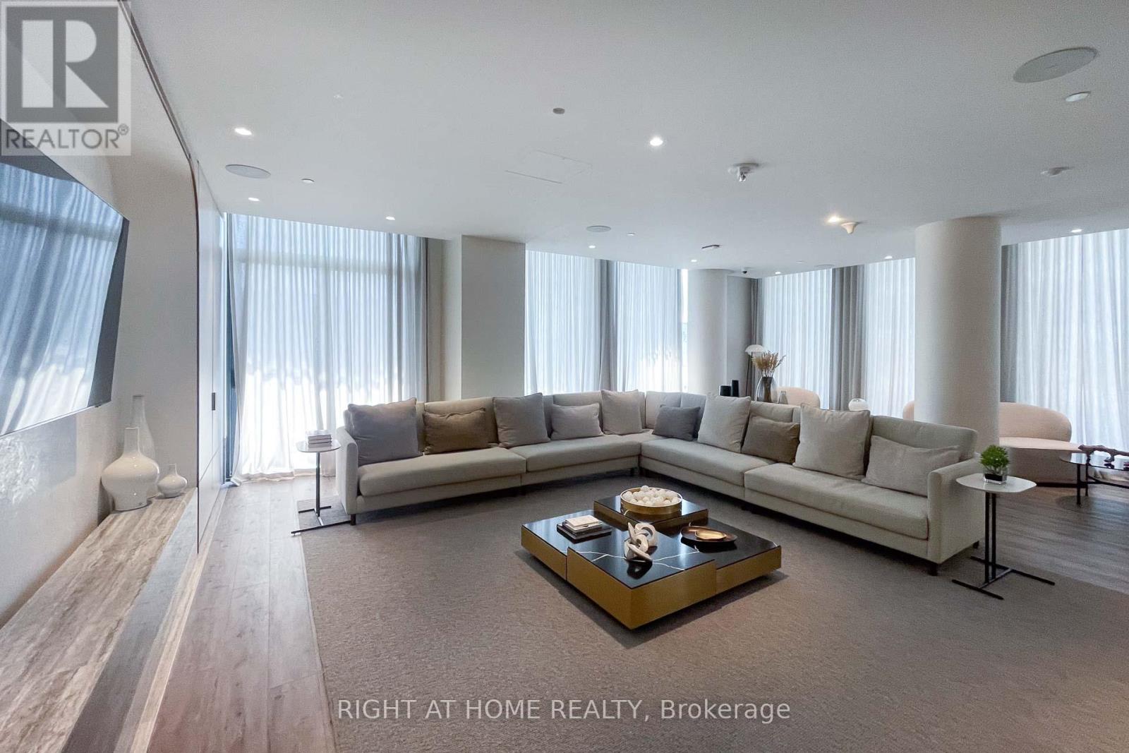 1316 - 480 Front Street W, Toronto, Ontario  M5V 0V5 - Photo 25 - C12158870