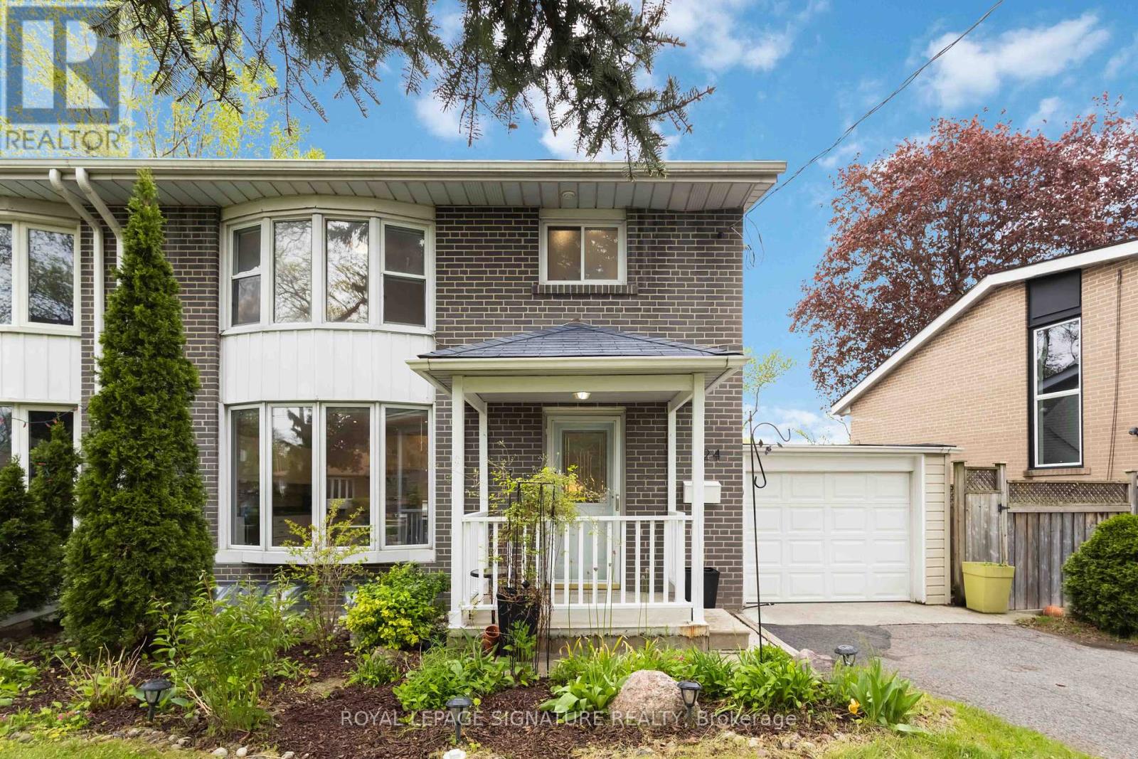124 Marbury Crescent, Toronto, Ontario  M3A 2G4 - Photo 1 - C12158894