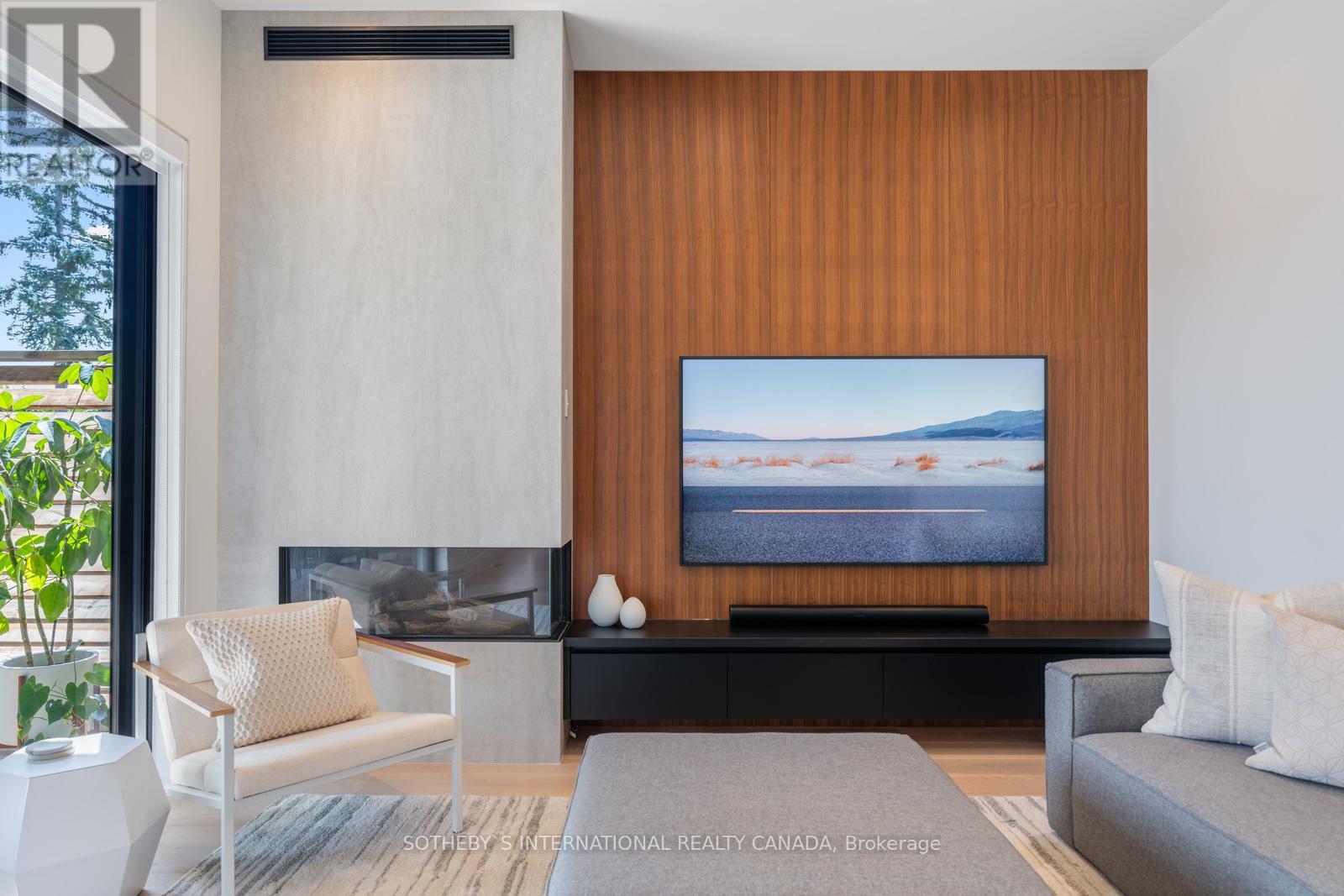 83 Guthrie Avenue, Toronto (Stonegate-Queensway), Ontario  M8Y 3L3 - Photo 17 - W12107885