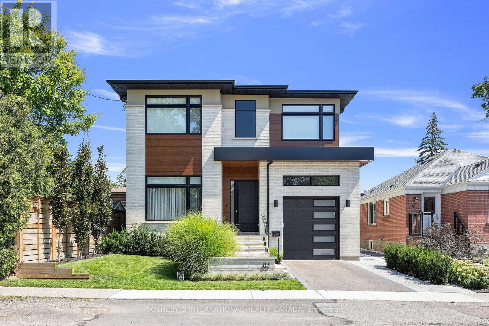 83 Guthrie Avenue, Toronto (Stonegate-Queensway), Ontario  M8Y 3L3 - Photo 2 - W12107885