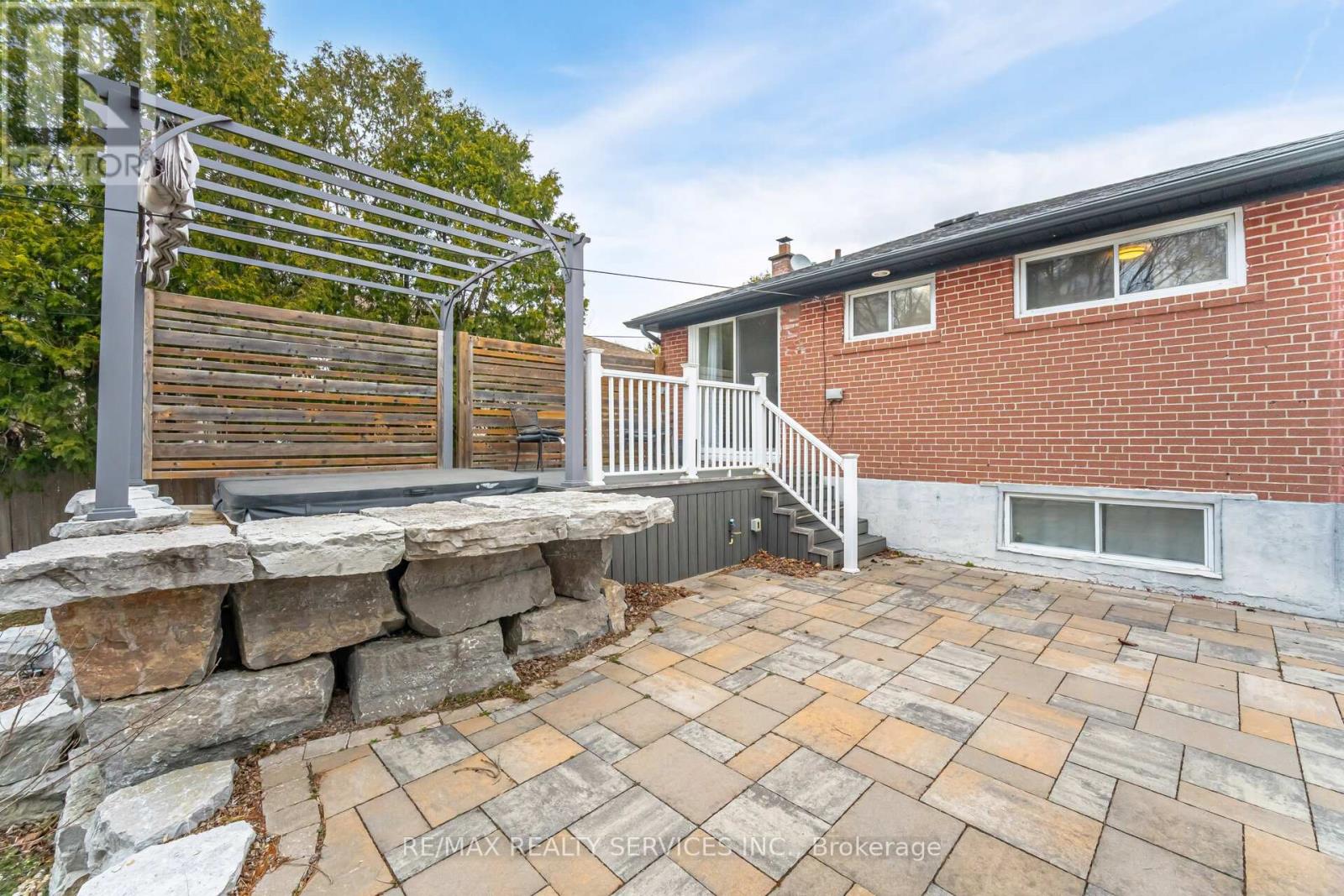 204 Craydon Road, Whitby (Downtown Whitby), Ontario  L1N 2B6 - Photo 32 - E12158781