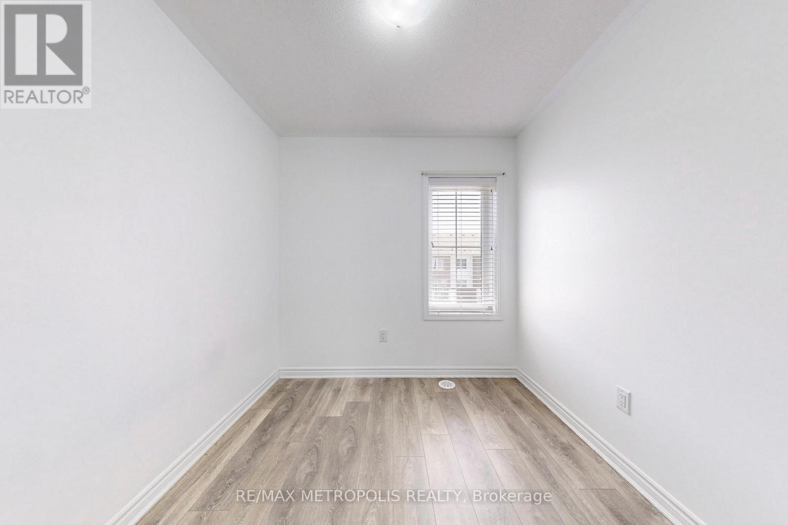 1054 Clipper Lane, Pickering, Ontario  L1X 0E4 - Photo 31 - E12158831