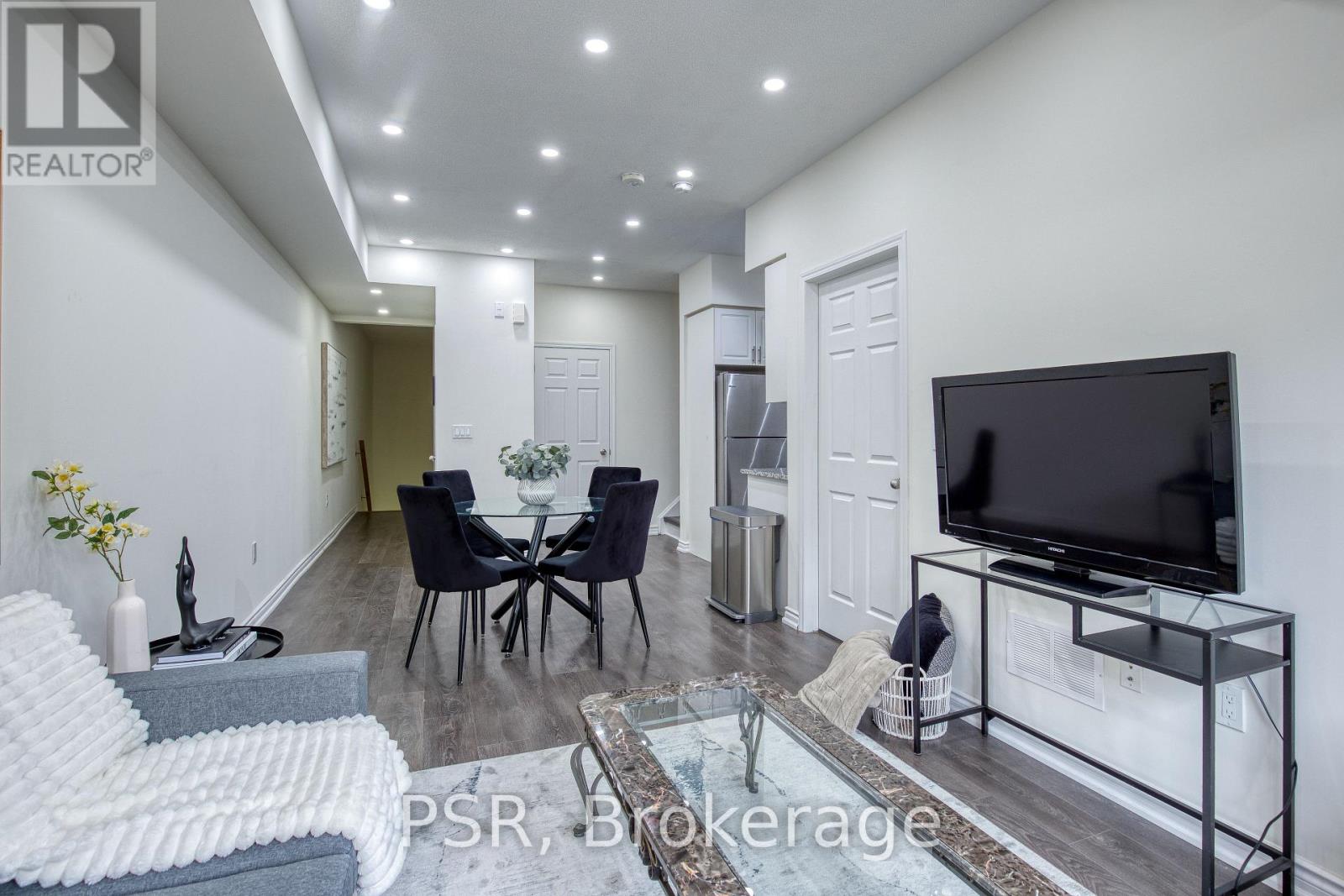 345 - 500 Kingbird Grove, Toronto (Rouge), Ontario  M1B 0E4 - Photo 7 - E12158836