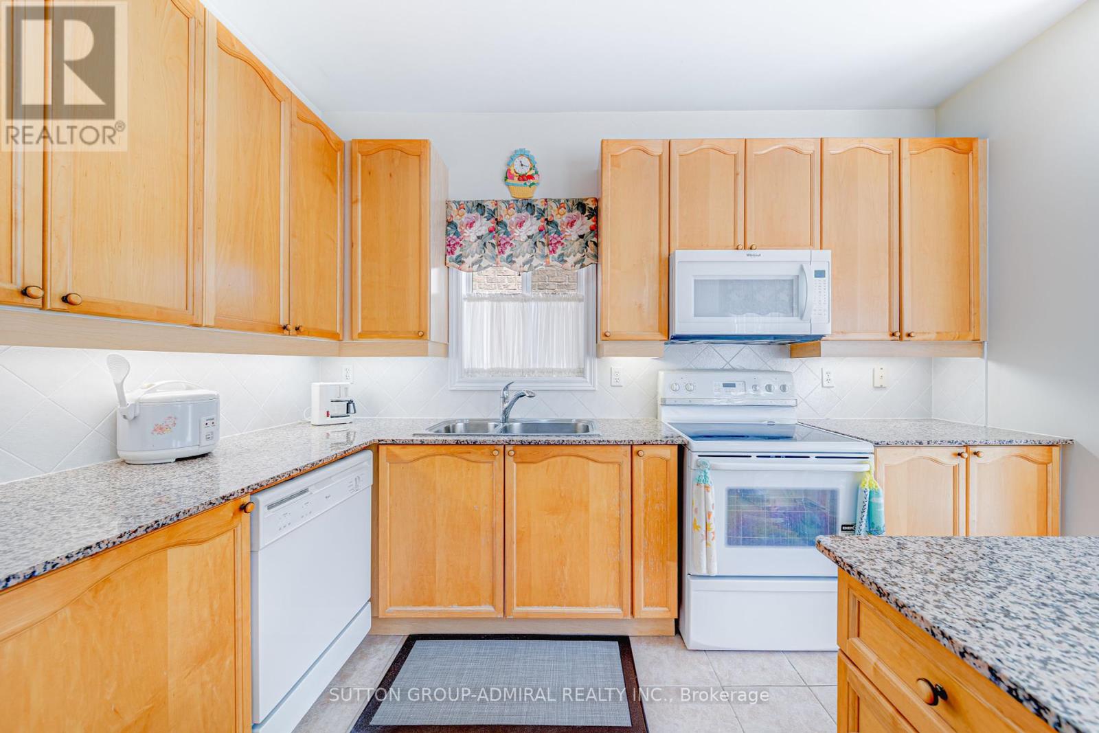 31 Acara Court, Toronto (Tam O'shanter-Sullivan), Ontario  M1T 3W9 - Photo 13 - E12158889