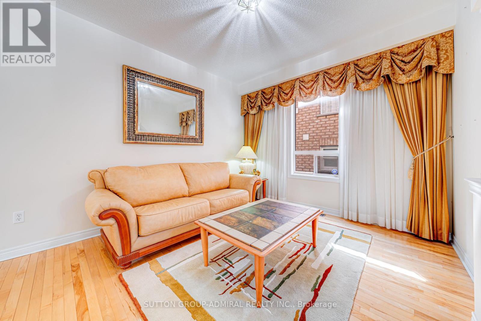 31 Acara Court, Toronto (Tam O'shanter-Sullivan), Ontario  M1T 3W9 - Photo 4 - E12158889